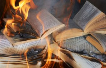 Facebook censura libreria Altaforte negando libertà di stampa e commerciale