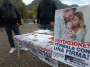 Reddito Nazionale di Natalità, al via la raccolta firme per fermare l’estinzione degli italiani